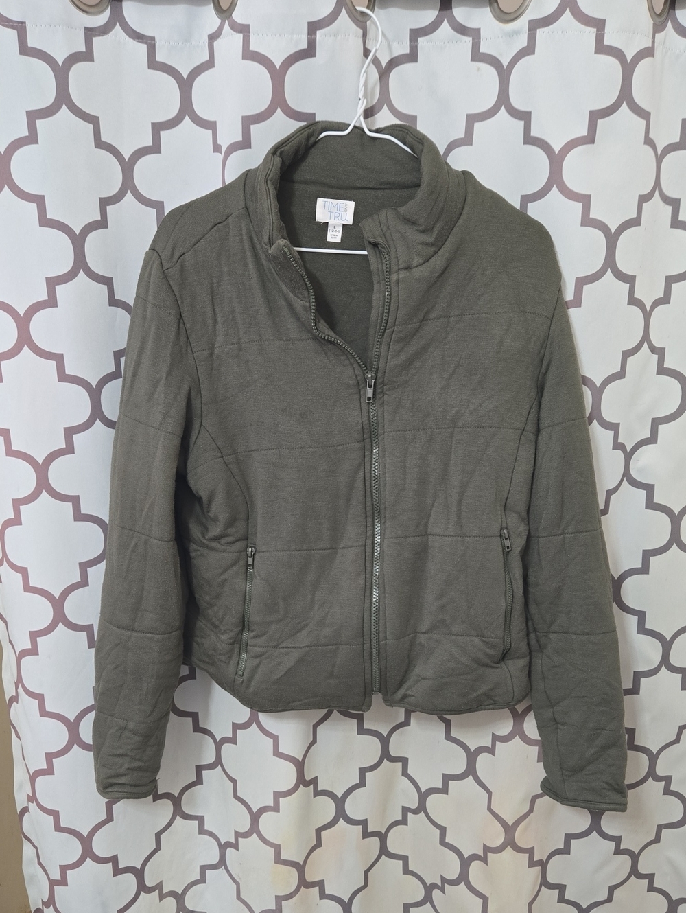 Time and Tru Women's Quilted Olive Green Puffer Jacket